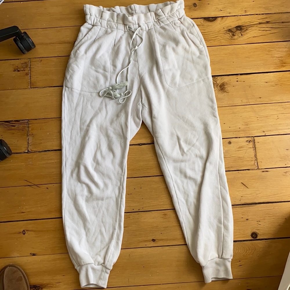 Something Navy paperbag sweats
